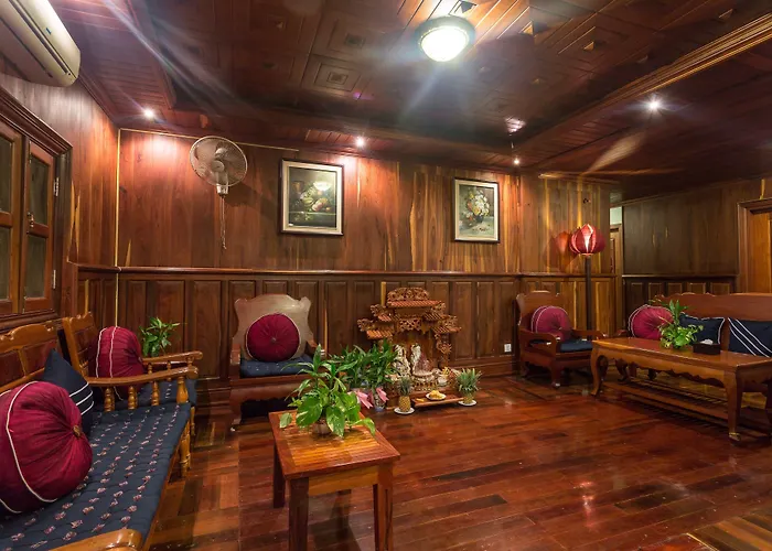 Hotel Center 4*