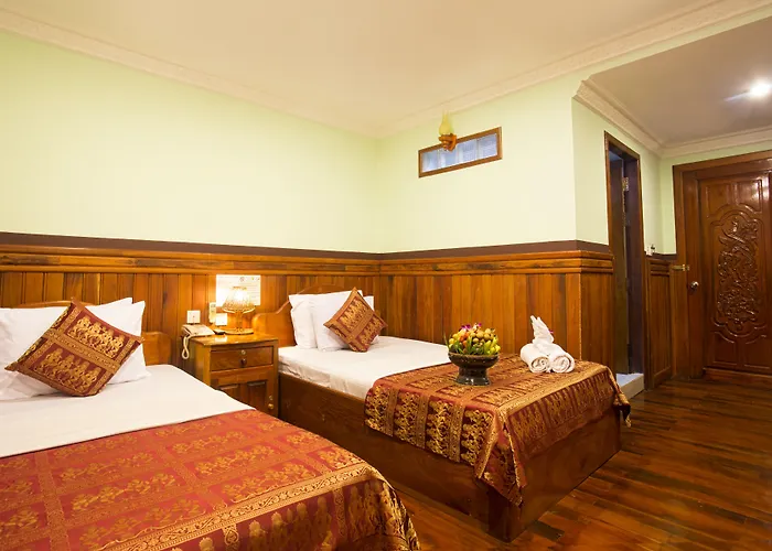 Hotel Center 4*