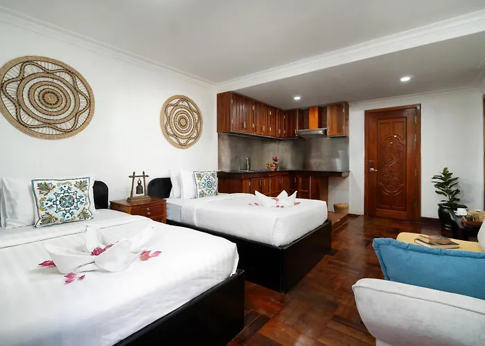 Hotel Center 4*