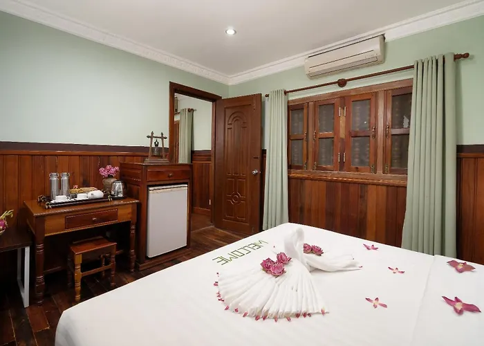 Hotel Center 4*