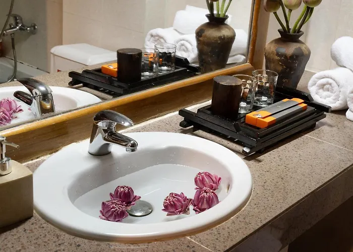 Center 4* Siem Reap