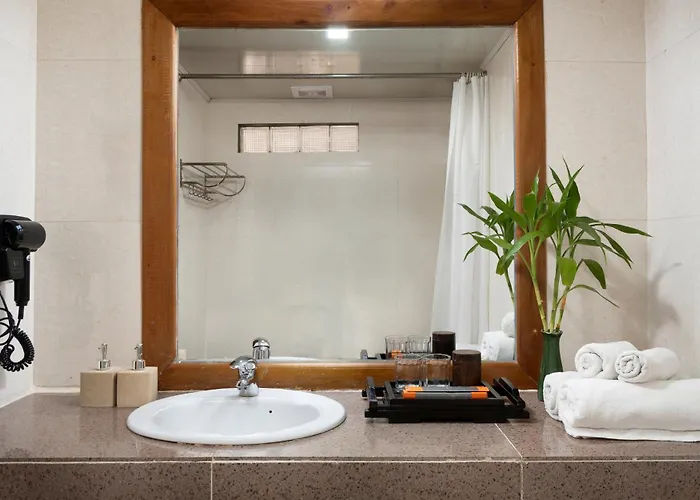 Hotel Center 4*